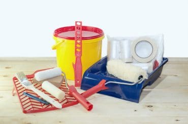 Wall painting equipment (what do you need to paint a room.
