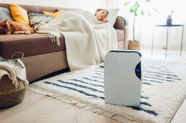 Can dehumidifier cool or heat a room.
