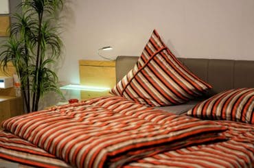 Get rid of morning bedroom odor and keep it smelling fresh.