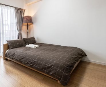 Queen size bed dimensions and its different versions.