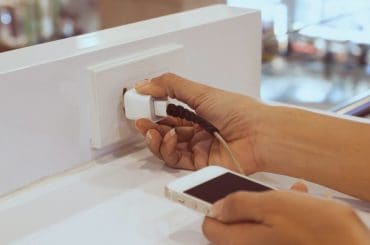 Charger making noise: The causes and fixes.