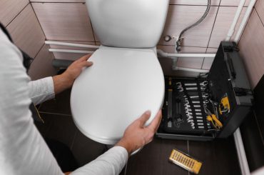 How to fix a wobbly toilet seat.
