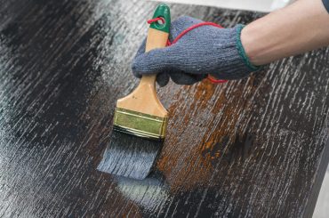 Paint that will stick to polyurethane.